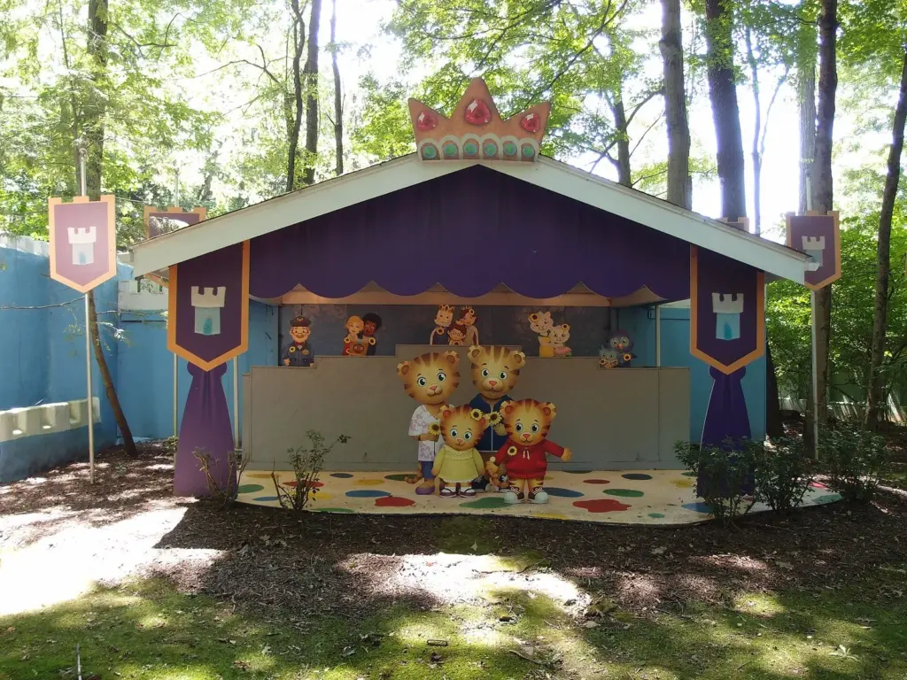 A colorful puppet-show style house in Daniel Tiger's Neighborhood at Idlewild